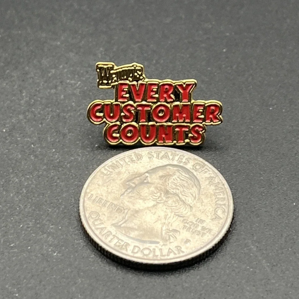 Wendy's Fast Food Restaurant Every Customer‎ Counts Employee Lapel Hat Pin